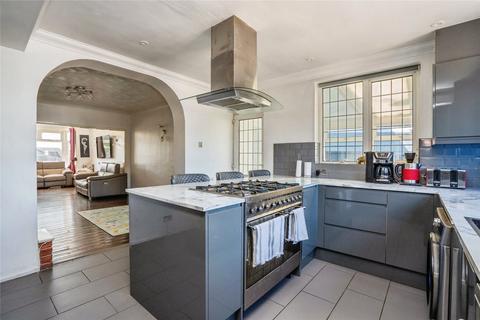 5 bedroom detached house for sale, Lovedean Lane, Waterlooville, Hampshire, PO8