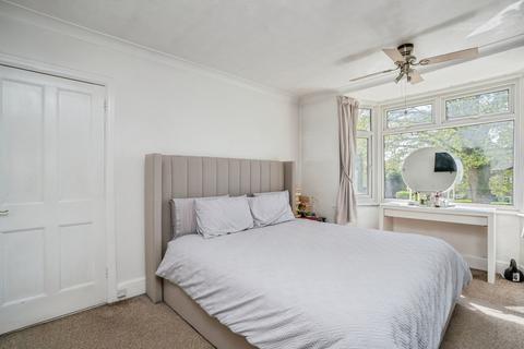 5 bedroom detached house for sale, Lovedean Lane, Waterlooville, Hampshire, PO8