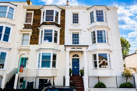 2 bedroom flat for sale, Grosvenor Place, Margate, Kent, CT9