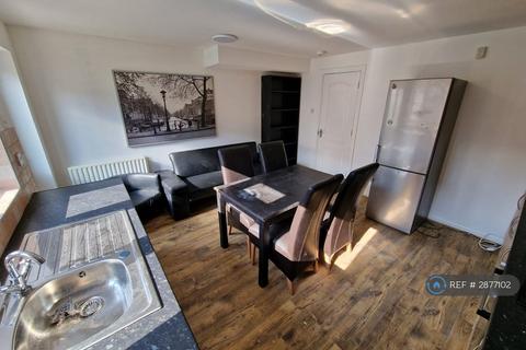 undefined, Maryland Road, London, E15