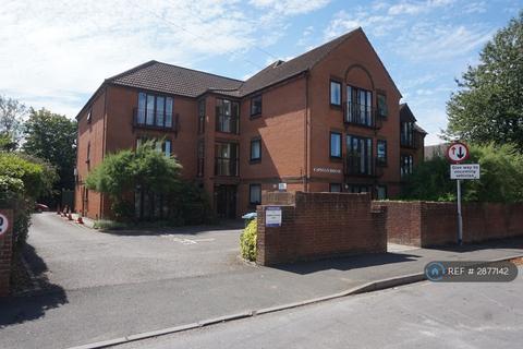 Studio to rent, Capstan House, Southampton, SO15