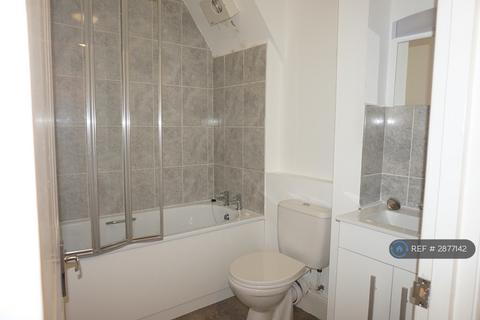 Studio to rent, Capstan House, Southampton, SO15