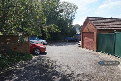 Studio to rent, Capstan House, Southampton, SO15
