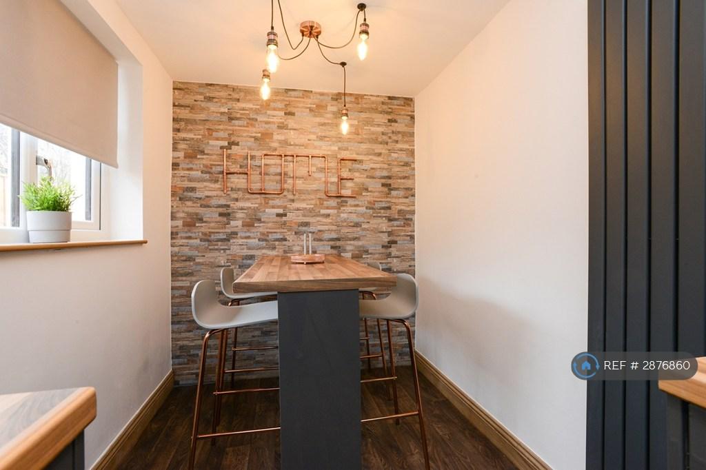 House in Nottingham, Beeston - More
