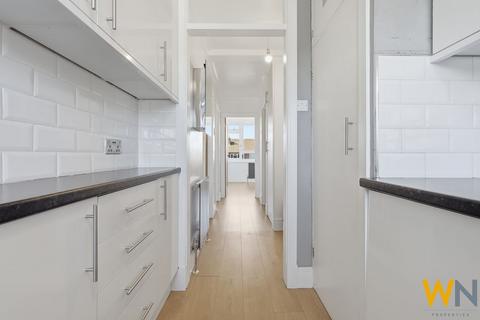 2 bedroom apartment to rent, Hutton Road, Shenfield, Brentwood CM15