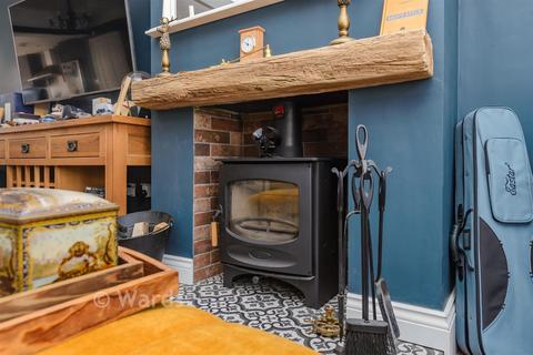 2 bedroom terraced house for sale, Portland Avenue, Gravesend DA12