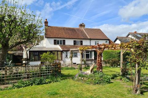 4 bedroom semi-detached house for sale, Little Bookham Street, Little Bookham KT23