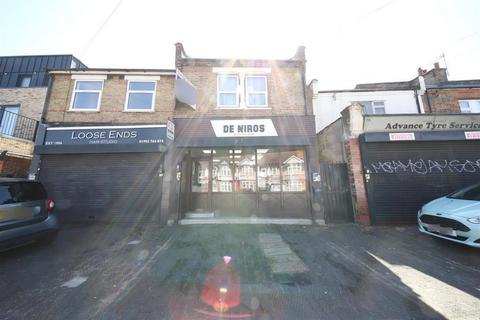 Retail property (high street) to rent, 81 Ordnance Rd Enfield EN3 6AG