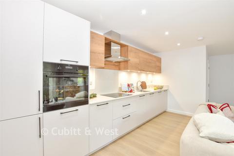 2 bedroom apartment for sale, Prospect House, Outwood Lane, Chipstead, Surrey