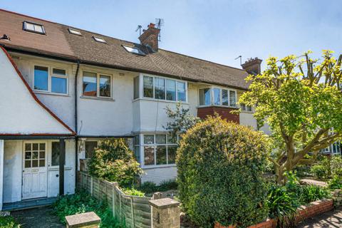 Princes Avenue, Acton, W3