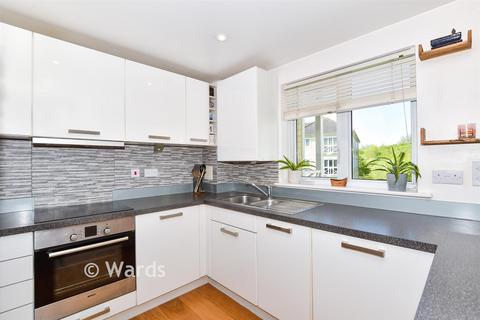 2 bedroom apartment for sale, Alisander Close, Holborough Lakes, Snodland, Kent
