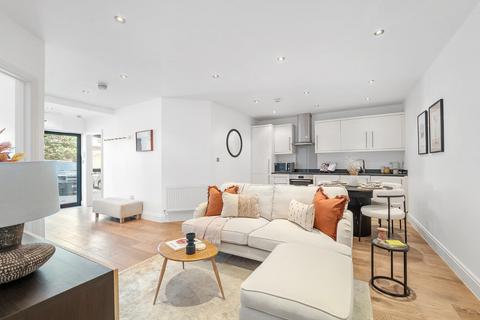 Josephine Avenue, SW2