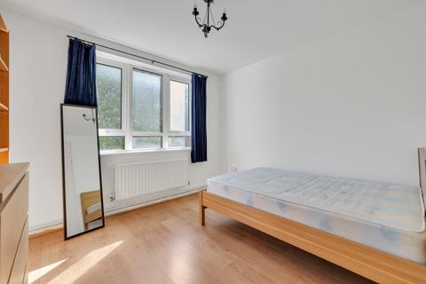 3 bedroom apartment for sale, Goodrich House, Sewardstone Road,, London, E2