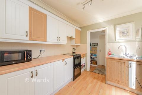 3 bedroom end of terrace house for sale, Oaklands Road, Bexleyheath DA6