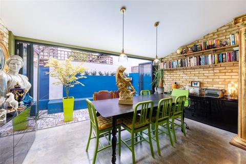 4 bedroom terraced house for sale, Battersea High Street, London, SW11