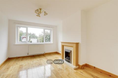 3 bedroom semi-detached house to rent, Nottingham NG5