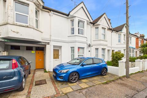 3 bedroom flat for sale, Becket Road, Worthing, BN14 7EU