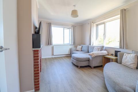 2 bedroom maisonette for sale, Rosebery Road, Cromer