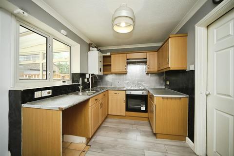 2 bedroom terraced house for sale, St. Margarets Court, Taunton