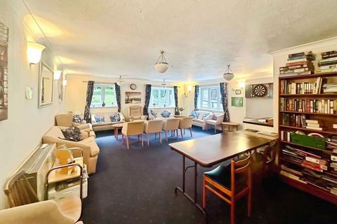 1 bedroom retirement property for sale, Langdown Lawn, Hythe, Southampton, Hampshire, SO45 5BT