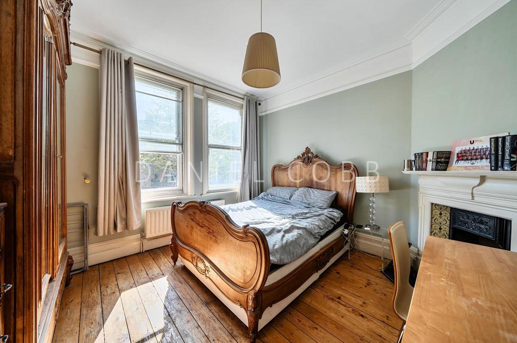 Bedroom, fireplace