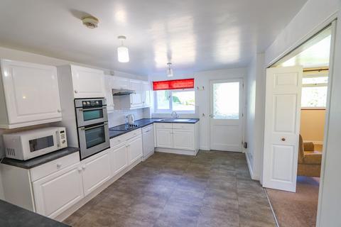 4 bedroom detached house for sale, Ballards Hill, CROWHURST, TN33