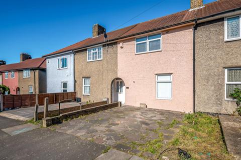 2 bedroom terraced house for sale, Camlan Road, Bromley