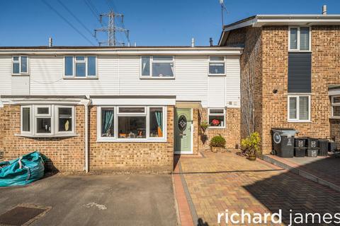 3 bedroom terraced house for sale, Brookdene, Haydon Wick, Swindon, SN25