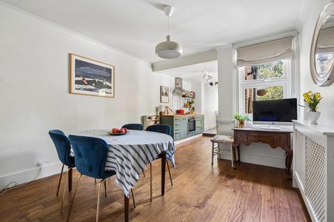 2 bedroom terraced house for sale, Vale Road, Bushey, WD23
