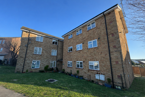 2 bedroom flat for sale, 38 Aubries, Walkern, Stevenage, Hertfordshire SG2 7NJ