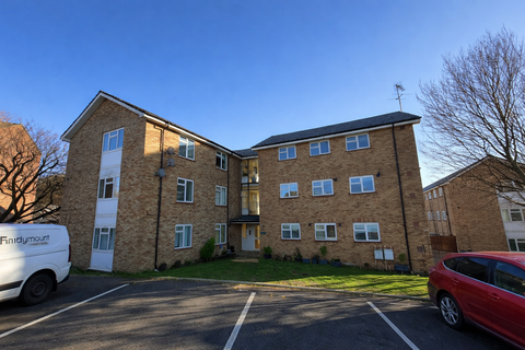 2 bedroom flat for sale, 38 Aubries, Walkern, Stevenage, Hertfordshire SG2 7NJ
