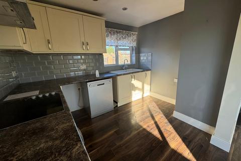 2 bedroom flat for sale, 38 Aubries, Walkern, Stevenage, Hertfordshire SG2 7NJ