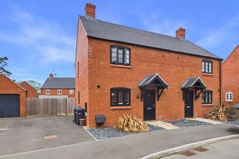 3 bedroom semi-detached house for sale, Kempton Drive, Towcester, NN12