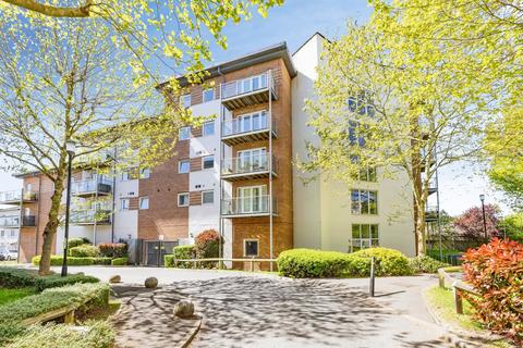 2 bedroom apartment for sale, Observer Drive, Watford