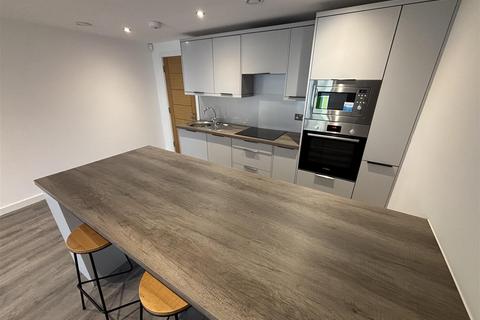 1 bedroom apartment to rent, Washway Road, Sale