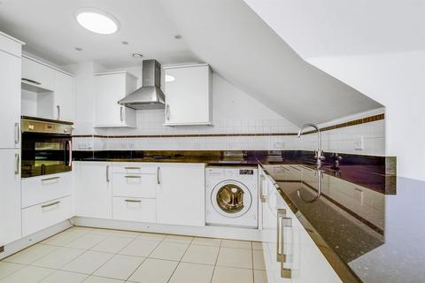 1 bedroom apartment for sale, Faulkner House, Chislehurst, BR7 6FA