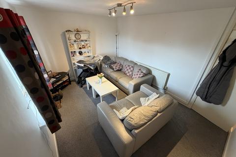 2 bedroom flat for sale, Everton Road, Liverpool L6