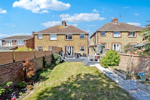 3 bedroom semi-detached house for sale, Drapers Avenue, Margate CT9