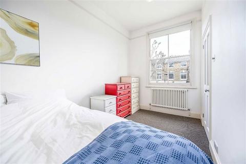 1 bedroom flat for sale, Loftus Road, London W12
