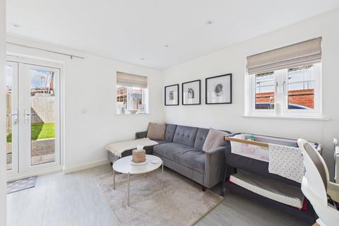 2 bedroom semi-detached house for sale, Kilsby Drive, Towcester, NN12
