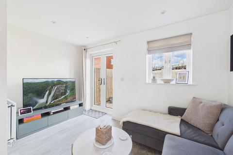 2 bedroom semi-detached house for sale, Kilsby Drive, Towcester, NN12