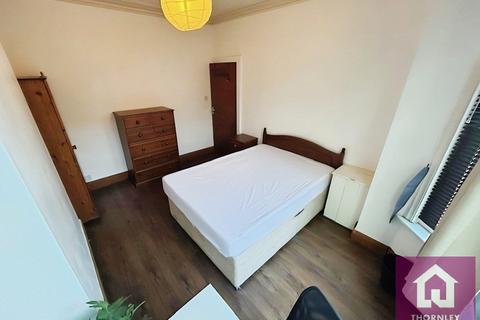 4 bedroom terraced house to rent, Monica Grove, Manchester, Greater Manchester, M19