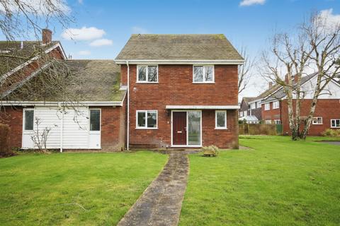 4 bedroom end of terrace house for sale, Cedarwood, Cuddington, CW8