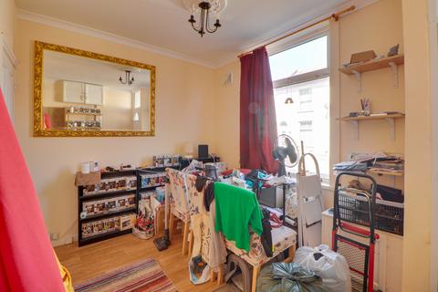 2 bedroom terraced house for sale, Clive Road, Portsmouth