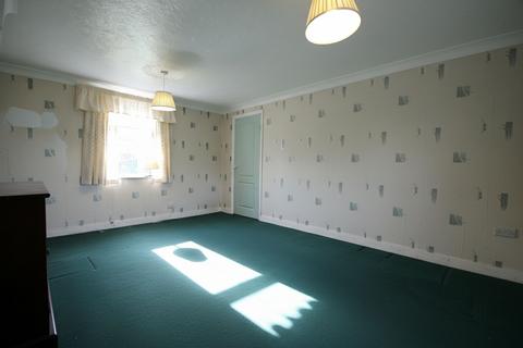 3 bedroom semi-detached house for sale, Barrymore Road, Weaverham, CW8