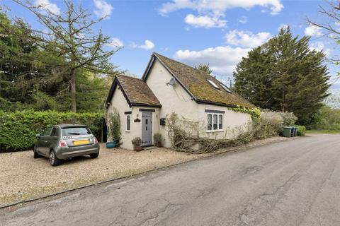 2 bedroom detached house for sale, Hollow Hill Lane, Iver, Buckinghamshire, SL0