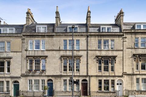 5 bedroom terraced house for sale