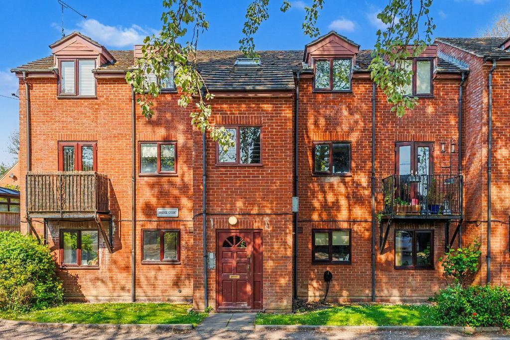 Bridge Court, Banbury Road, Southam 1 bed apartment for sale - £73,000