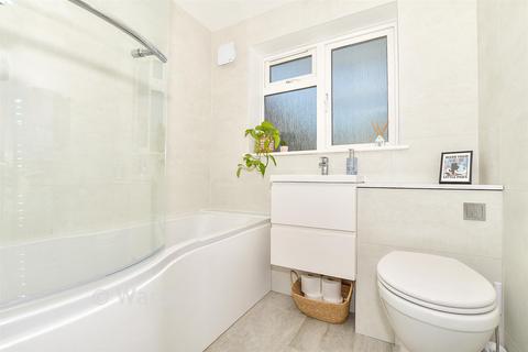 1 bedroom flat for sale, Whitelake Road, Tonbridge TN10