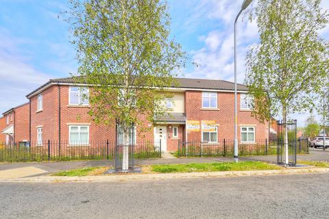 2 bedroom ground floor flat for sale, Sculptor Crescent, Stockton-On-Tees, TS18